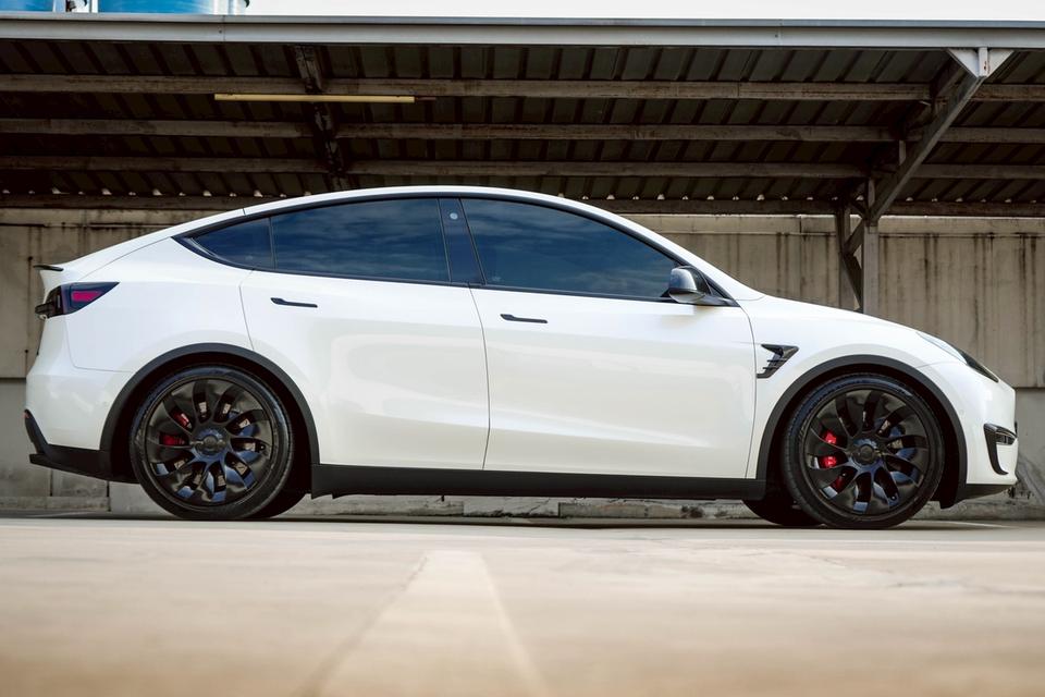 รหัสรถ CBL9339 TESLA Model Y Long Range AWD (Dual Motor) AT 2022 รูปที่ 2