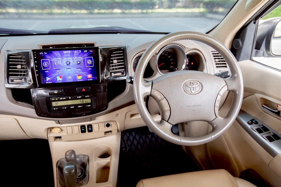 TOYOTA FORTUNER 3.0V 4WD สีเทา เกียร์ออโต้ ปี 2007  15