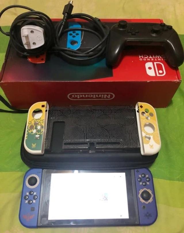 Nintendo Switch V1 256 GB