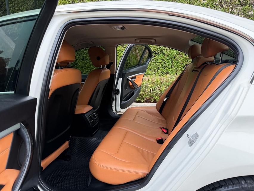 รหัสรถ AVA6370 BMW 320d F30 LCI 💥ปี 2018💥 รูปที่ 12
