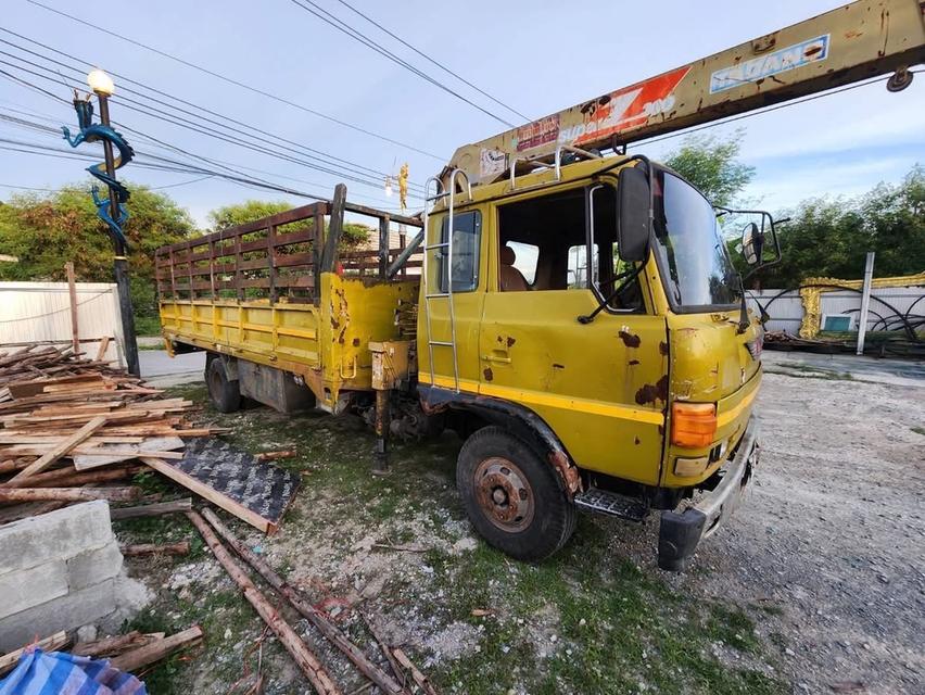 ขาบรถ Hino 6 ล้อติดเครน ปี 1995 3