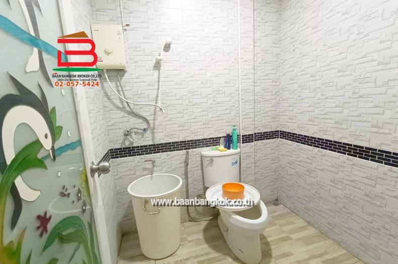 ทาวน์เฮ้าส์ เคหะทุ่งสองห้อง (ใกล้ไอทีสแควร์หลักสี่) เนื้อที่ 21 ตรว. แขวงเคหะทุ่งสองห้อง เขตหลักสี่ 13