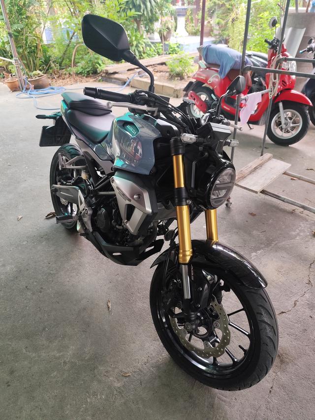 มอเตอร์ไซค์ รุ่น cb 150 r
