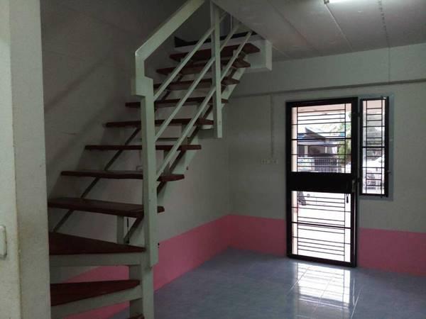 ให้เช่าบ้าน 2ชั้น โคราช ราคาถูก โครงการ เอื้ออาทรโชคชัย อ.โชคชัย จ.นครราชสีมา พร้อมแอร์ ใกล้มหาวิทยาลัยรามคำแหง โทร 080-6354406 3