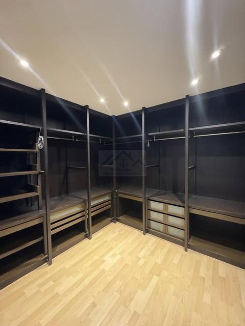 ให้เช่า ขาย อาคารพาณิชย์ 6 ชั้นรวมดาดฟ้า 2 คูหา ตีทะลุกัน พื้นที่กว่า 600 ตร.เมตร ถนนสุทธิสารวินิจฉัย ซอยพิบูลย์อุปถัมภ์ ใกล้ MRTสุทธิสาร เขตห้วยขวาง 10