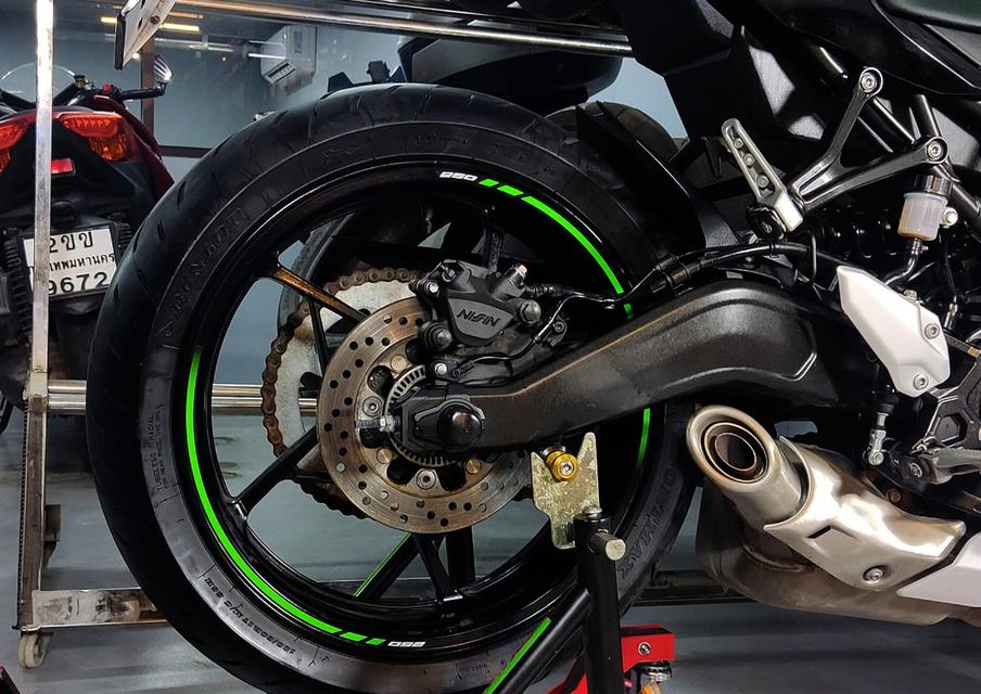 ขายรถมือ 2 Kawasaki Ninja ZX-25R ปี 2021 3