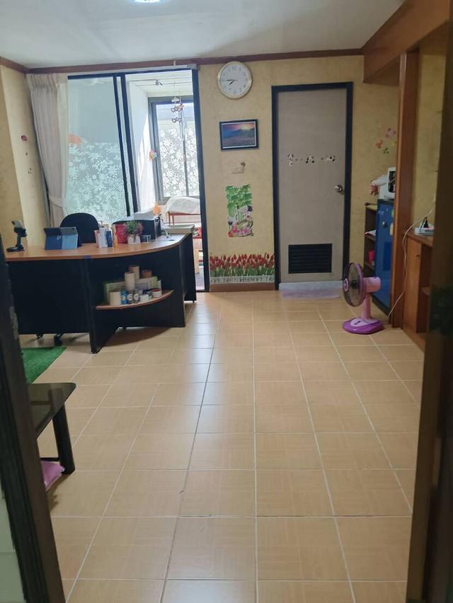 ขายคอนโดใจกลางเมือง 10 นาทีถึงรถไฟฟ้าใต้ดิน ลาดพร้าว สนใจติดต่อ 0981655428 8