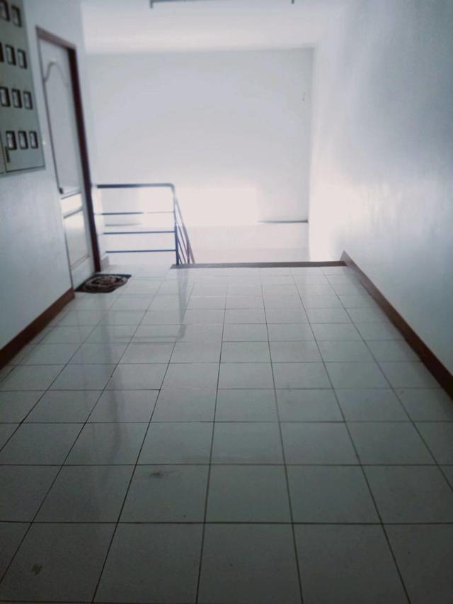 อพาร์ทเมนท์  8