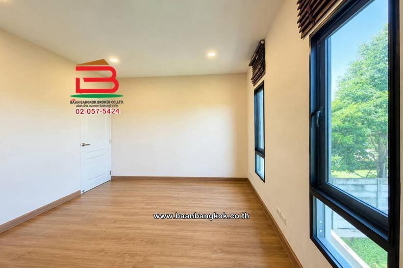บ้านเดี่ยว 2 ชั้น เนื้อที่ 59.6 ตร.ว. CENTRO บางใหญ่ | เซนโทร บางใหญ่ (ซอยวัดลาดปลาดุก) ถนนกาญจนาภิเษก ตำบลบางคูรัด อำเภอบางบัวทอง นนทบุรี 9