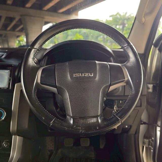 Isuzu D-Max Space Cab 2.5 Ddi Z Hi-Lander MT ปี 2012 12
