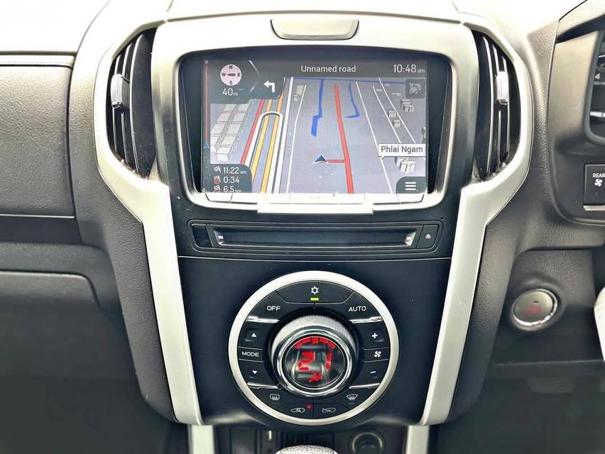 MU-X 1.9 DVD NAVI ปี 2020  8x,xxx กม. 19