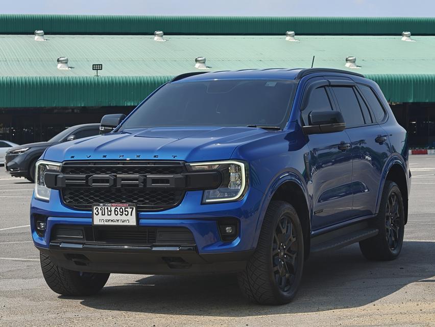 ford everest 2.0 turbo รถปี 2023 ตัวสปอร์ต