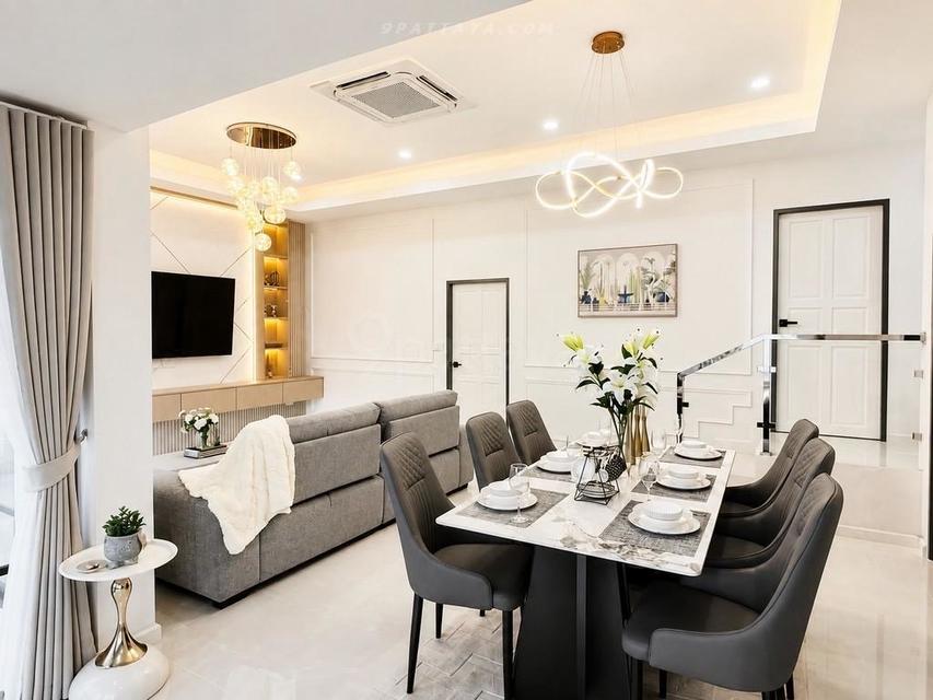 For Sale — Newly Renovated Pool Villa at Ariya Villa, Soi Siam Country ClubNewly renovated pool villa for sale at Ariya Villa, located in the popular 6