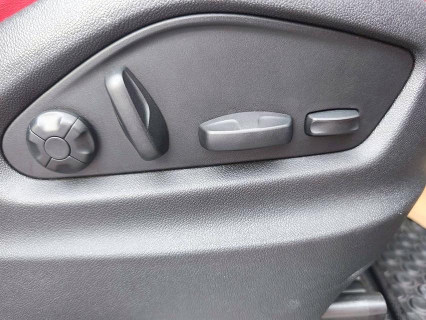 รหัสรถ KPV666 2022 PORSCHE CAYENNE 3.0 HYBRID COUPE สี  Crayon 12