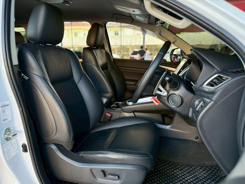 Mitsubishi Pajero 2.4GT 4wd ปี21 13