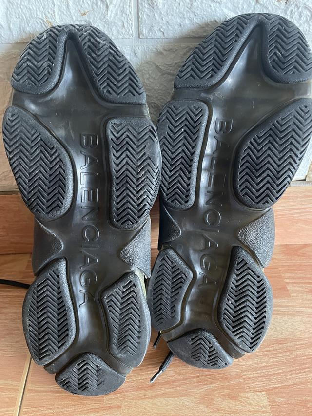 ขายรองเท้า Balenciaga มือสองสภาพดี รูปที่ 4