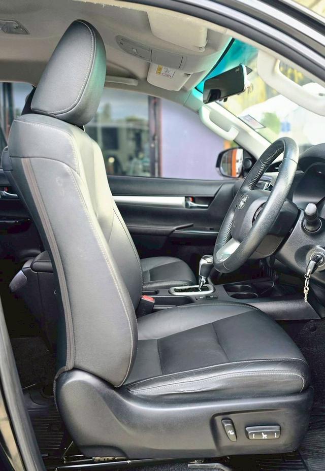 Toyota Revo 2.4G ปี19 14