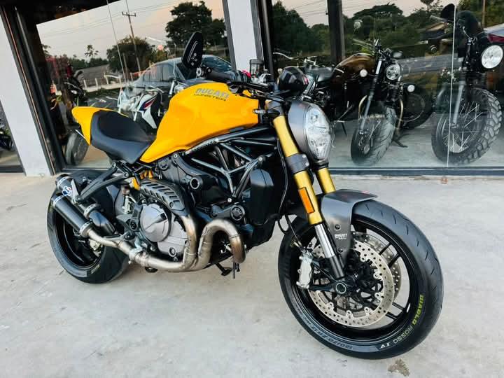 Ducati Monster 821 ปี 2019 7