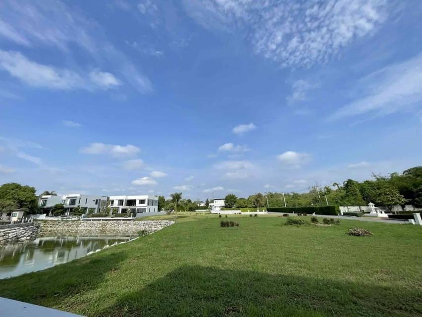 ขายบ้านปากช่อง ในตัวเมืองปากช่อง บ้านสวยพร้อมอยู่ ที่ติดน้ำเลคโครงการ ใกล้ถนนมิตรภาพ ธนะรัชต์ ใกล้โรงพยาบาล อำเภอตลาด โครงการสงบปลอดภัยเพื่อนบ้านดี 15
