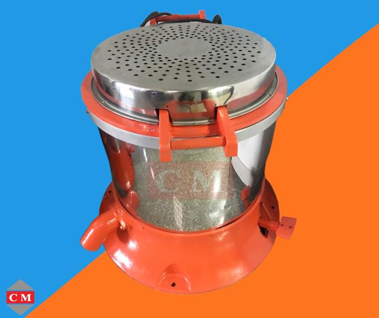             เครื่องอบแห้งระบบเหวี่ยงแบบฮิตเตอร์ด้านบน ( Dryer Machine)