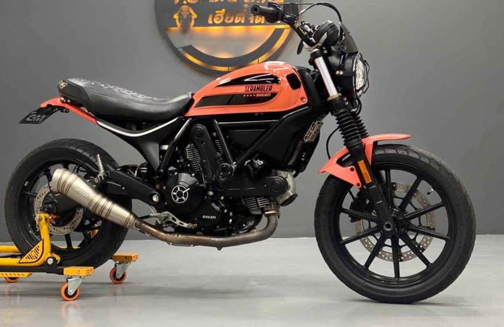 2016 Ducati Scrambler Sixty2 2