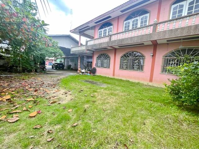 บ้านเดี่ยว 2ชั้น 6นอน 6น้ำ พร้อมโกดังโรงงานและลานจอดรถ ตลาดอ้อมน้อย 1.4กม. ถนนพุทธสาคร 255 ตร.ว. 500 ตร.ม. 5