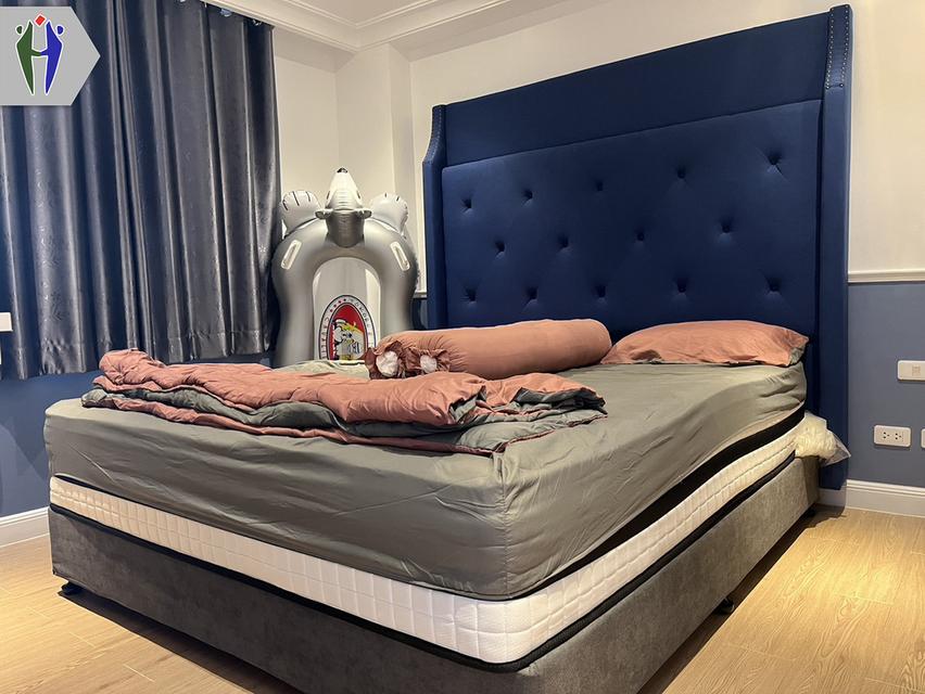 คอนโดให้เช่า เซเว่นซี2 นาจอมเทียน  1ห้องนอน •	ขนาด 35 ตารางเมตร 1 ห้องนอน 1 ห้องน้ำ •	2 เครื่องปรับอากาศ, ตู้เย็น •	ระเบียง พร้อมเฟอร์นิเจอร์ครบชุด • 4