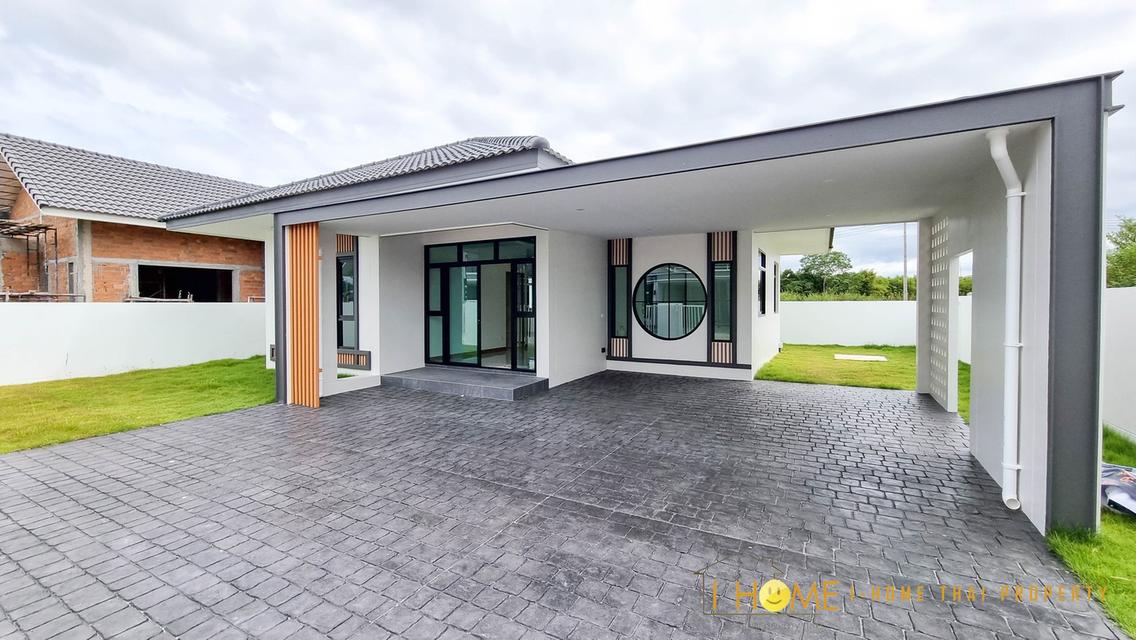 ✨ บ้านใหม่แกะกล่อง! ดีไซน์ทันสมัย หรูหรา พื้นที่กว้าง ตอบโจทย์ทุกครอบครัว 🏡 1