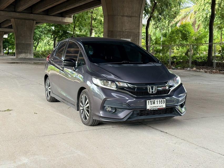 (แจ้งรหัสรถ WMT1169) HONDA JAZZ 1.5 RS ปี 2021