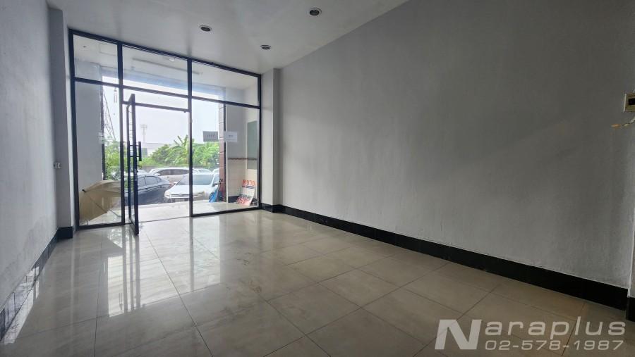 Listing No. 68050568 : ขายคอนโด ชั้น.1 เพื่อการพาณิชย์ และพักอาศัย ขนาด 57.46 ตารางเมตร โครงการ พัฒนาการ คอมเพล็กซ์เฮ้าส์  กรุงเทพ  9