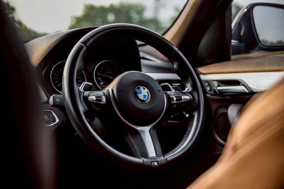 รหัสรถ CBL8617 BMW X1 sDrive20d 2.0 M-Sport AT 2018 12