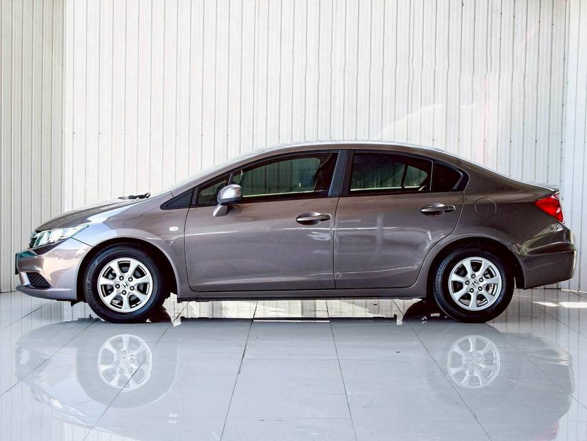 HONDA CIVIC 1.8 S ปี 2014  6
