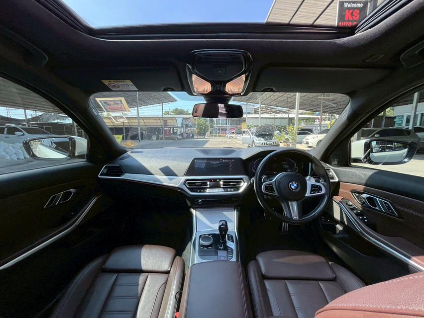 BMW 330e 2.0 M Sport รถปี 2020 จดทะเบียน ปี 2022 19
