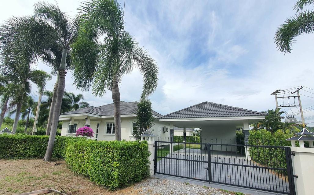 Modern Pool Villa with Mountain Views – Black Mountain, Hua Hin 2