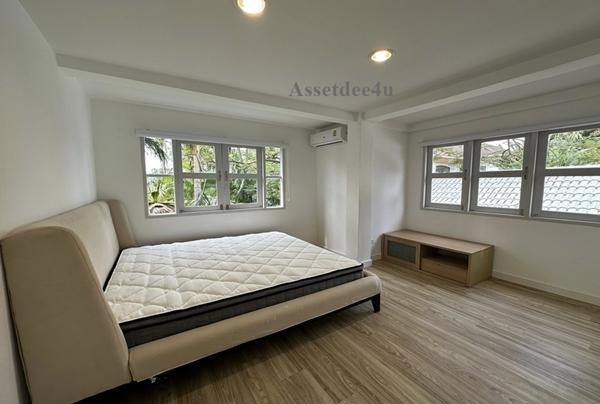 AH566 ให้เช่าบ้าน 3 ชั้น หลังมุม ย่านรัตนาธิเบศร์ ใกล้รถไฟฟ้าMRTสถานีบางกระสอ มีเฟอร์นิเจอร์และเครื่องใช้ไฟฟ้าบางส่วน 6