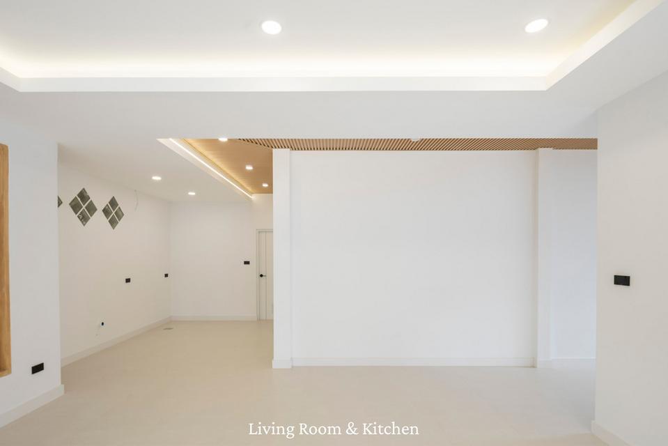 หมู่บ้านเสนานิเวศน์ 1 เขตลาดพร้าว บ้านเดี่ยว รีโนเวทใหม่ 51 ตารางวา 3 นอน 3 น้ำ จอดรถ 3 คัน 6