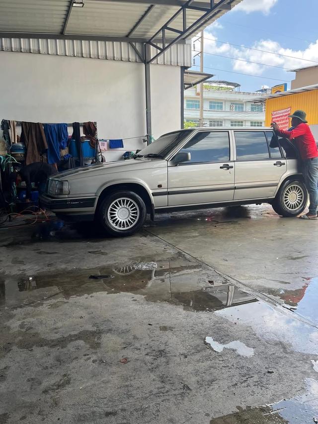 ส่งต่อรถ Volvo 940 5