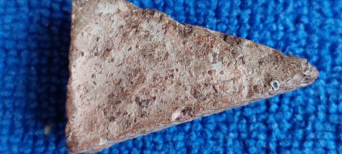 พระนางพญาพิมพ์เข่าตรง รูปที่ 8