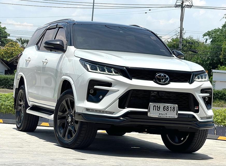 ขาย Toyota Fortuner 2.8GR 4wd ปี22 3