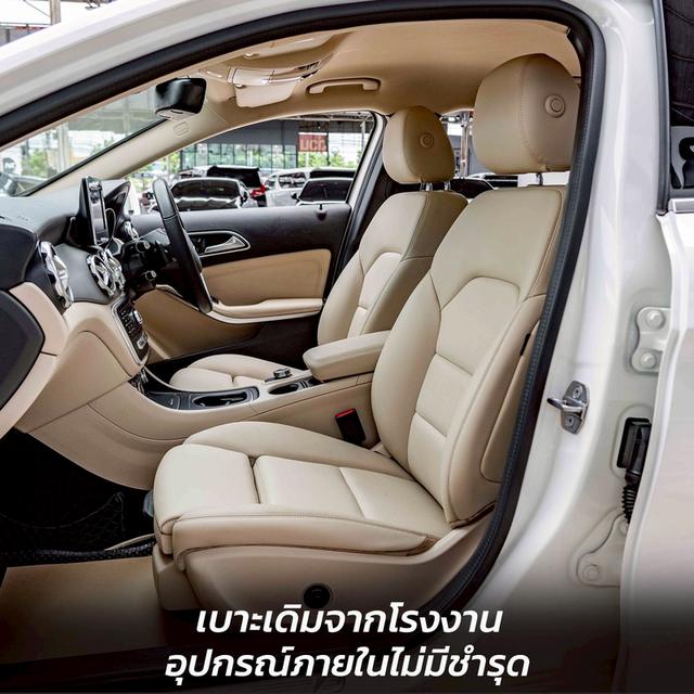 รหัสรถ NP7165 BENZ GLA200 1.6 URBAN 2021