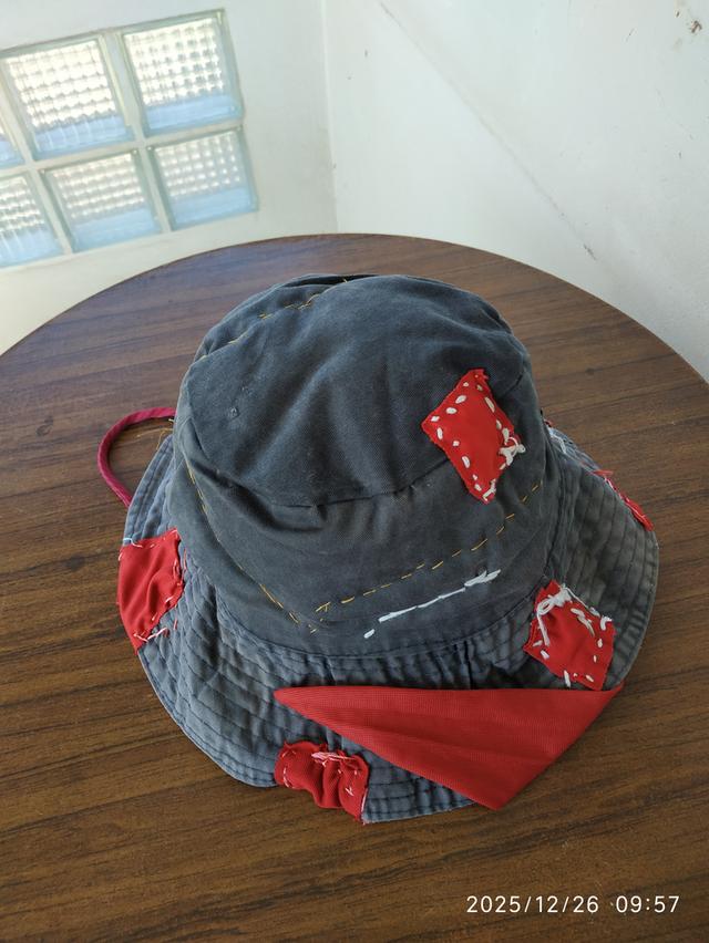 หมวกวิเศษ แผ่นยันต์ตามรูป 10