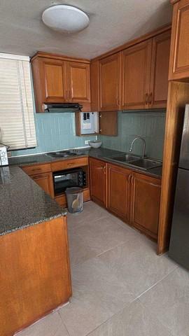 ให้เช่าคอนโดห้องชุด Baan Chan Condominium พร้อมเฟอร์ ใกล้ BTS ทองหล่อ 7