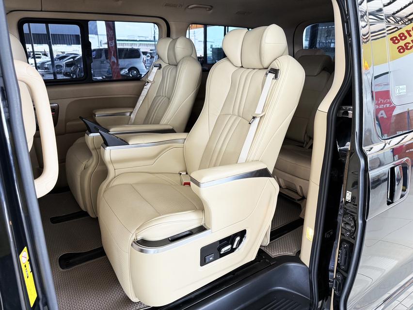 Hyundai H-1 2.5 Deluxe (ปี 2019) Wagon AT 12