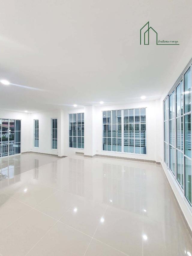 บ้านเดี่ยว 56.8 ตารางวา หมู่บ้านลลิล เดอะยังเอ็กซ์คลูทีฟ 3 ถนนกาญจนาภิเษก 4