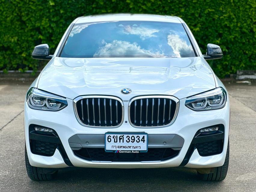 X4   xDrive20d