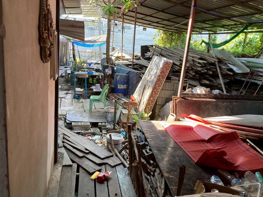 บ้านพร้อมที่ดิน  142 ตรว รินน้ำ 10