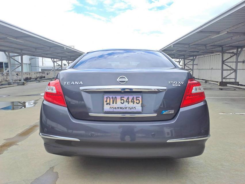 Nissan Teana 2.5 XV รุ่นท็อปสุด ปี 2011 หลังคาซันรู๊ฟ สภาพสวยมาก