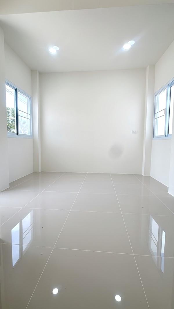บ้านใหม่โมเดิร์น 2 ชั้น ลำพูน 1.29 ล้าน! 50ตรว. ฟรีโอน! ใกล้เมือง-รพ. 5 นาที โทร 093-584-6654 6
