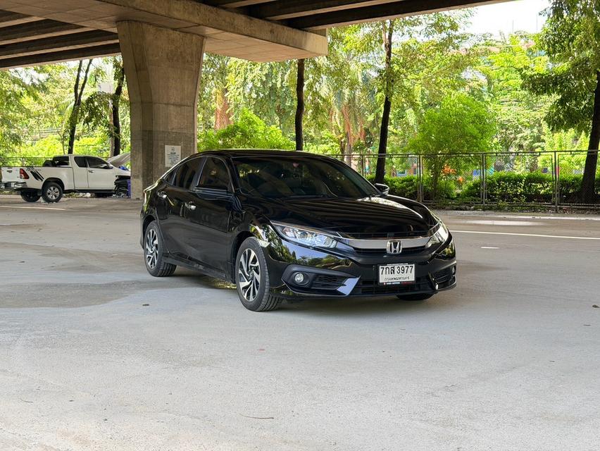 3977 Honda Civic 1.8El AT ปี 2018 ไมล์122,xxx km เพียง 439,000 บาท ซื้อสดไม่มีแวท รูปที่ 3