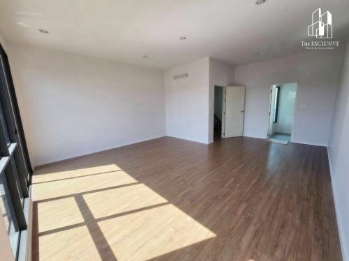 ขายทาวน์โฮม บ้านกลางเมือง ดิเอร่า ปิ่นเกล้า-จรัญ ต้นโครงการ บ้านใหม่ ไม่เคยเข้าอยู่ ใกล้เซ็นทรัลปิ่นเกล้า รพ.ยันฮี 12